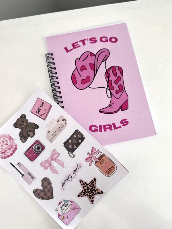 Notebook cowgirls
